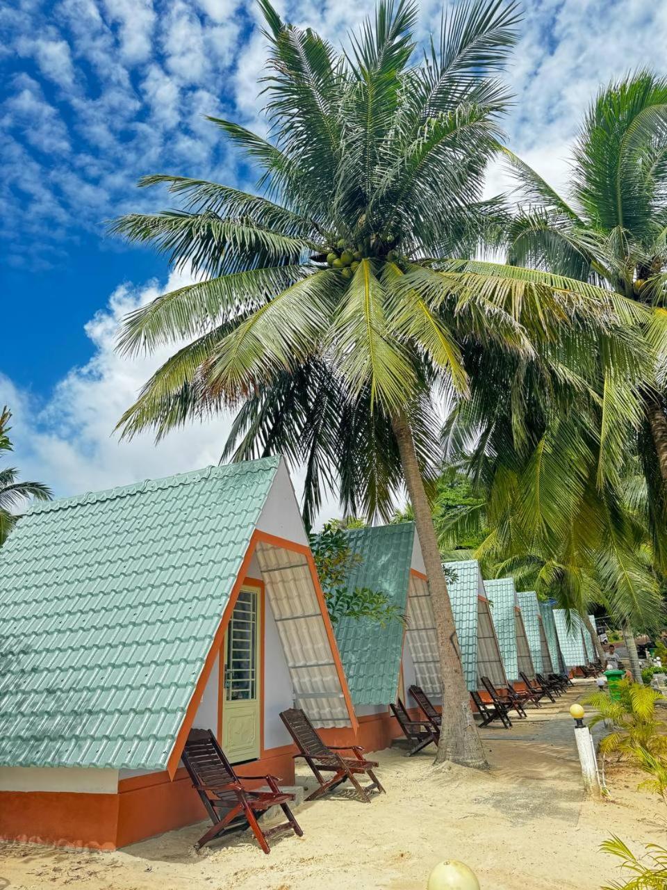 Nice Beach Bungalow * Derm Tkov Village